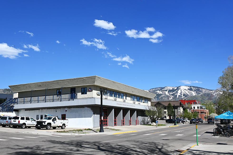 ビッグアグネス本社