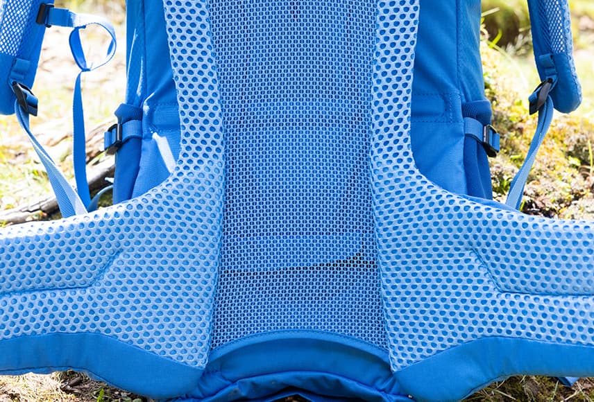 ヒップフィンのメッシュパネル