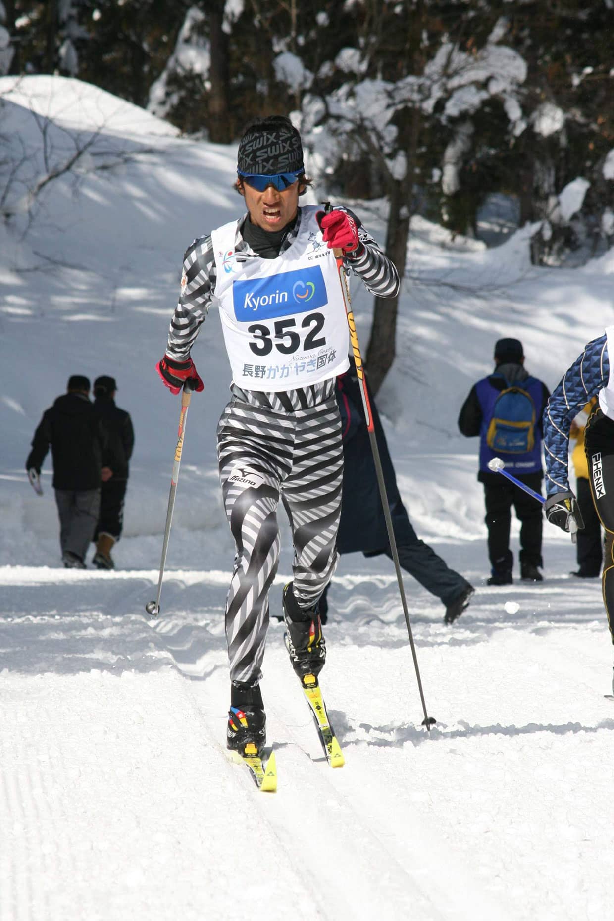 2008年に地元長野で行われた第63回・国民体育大会冬季大会のクロスカントリースキー成年男子B10kmクラシカルで優勝を飾った。